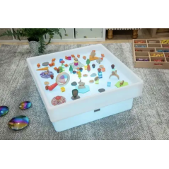 Table basse carrée pour la découverte sensorielle avec éclairage d'ambiance